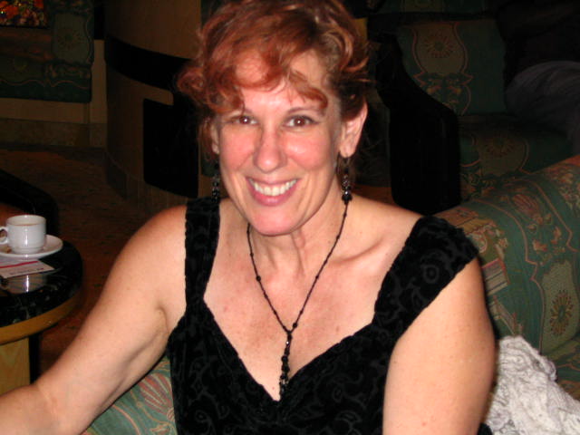 Tzivia Stein-Barrett